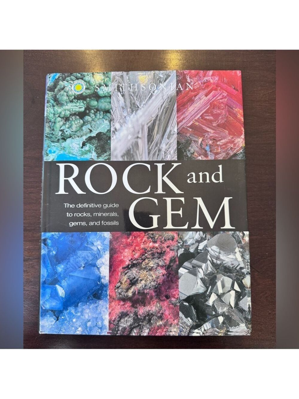 Smithsonian Rock and Gem Guide Book.  Geology. Hardcover